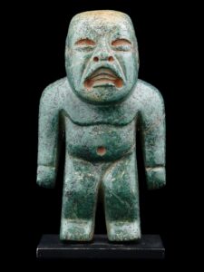 Ancient Pre Columbian Olmec Jade Stone Figurine - View 3