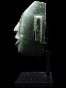 Ancient pre Columbian carved green Steatite Mask - View 7