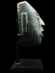 Ancient pre Columbian carved green Steatite Mask - View 6