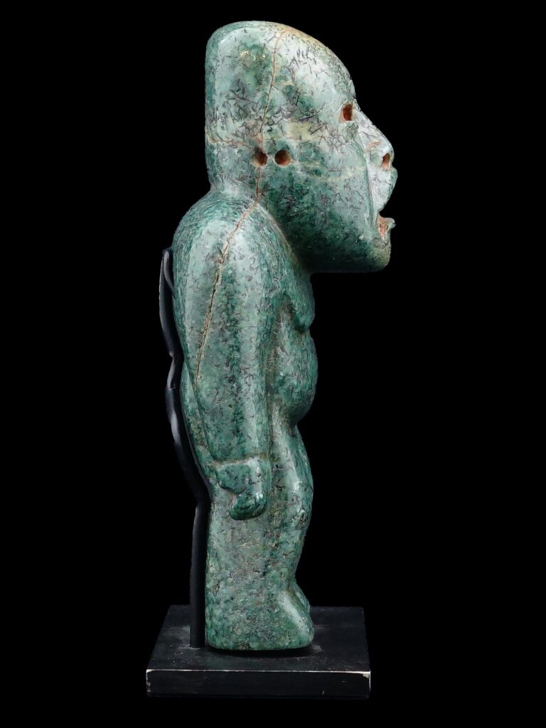Ancient Pre Columbian Olmec Jade Stone Figurine