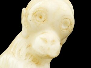 Pair Vintage Italian Alabaster Sculptures of Seated Macaques Monkeys - View 5